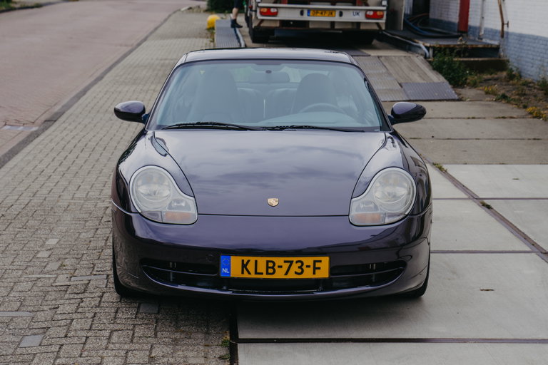 Porsche 996 Carrera