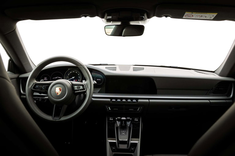 Porsche 992 Carrera