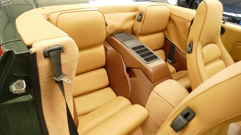 Porsche 928 S4