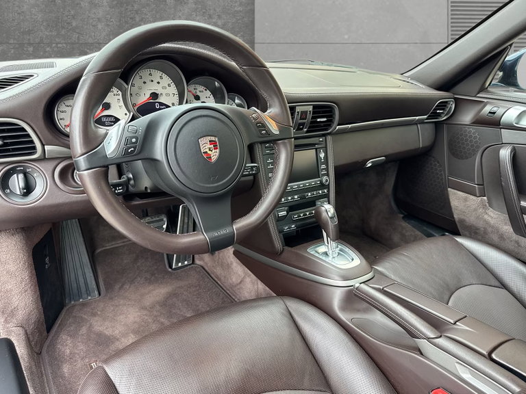 Porsche 997.2 Carrera 4