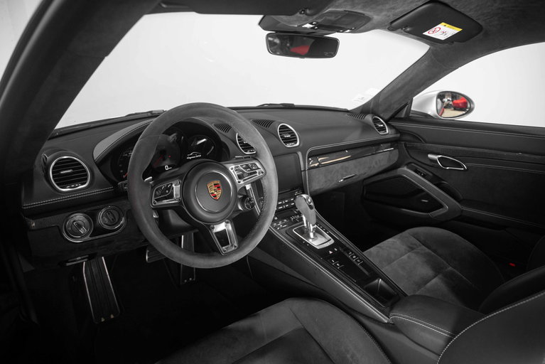 Porsche 718 Cayman GTS