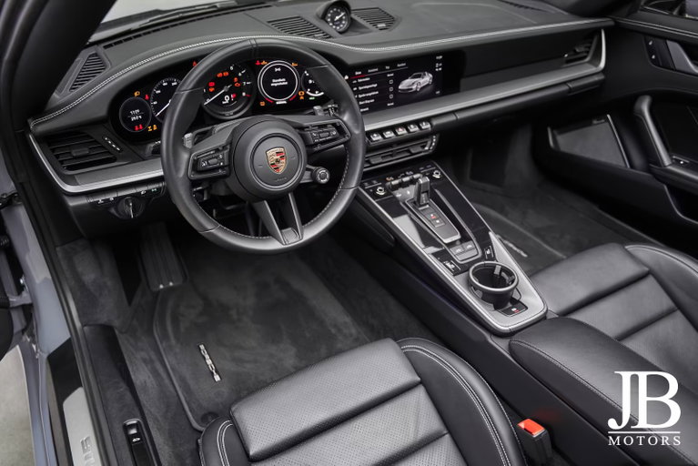 Porsche 992 Targa 4