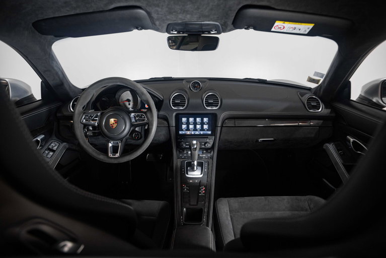 Porsche 718 Cayman GTS