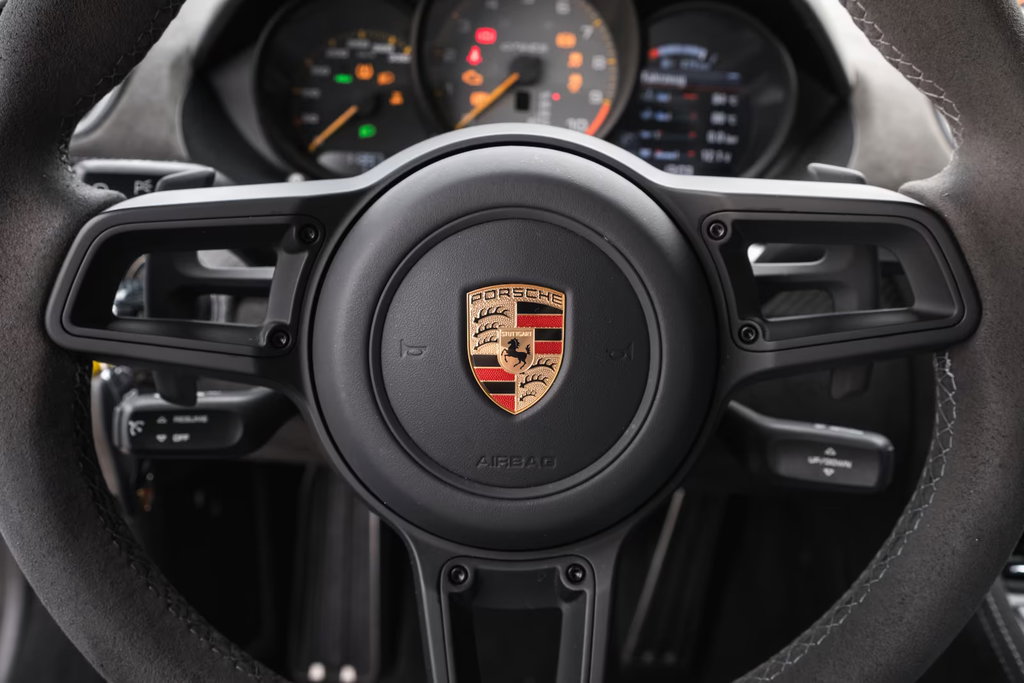 Porsche 718 Cayman GT4 RS