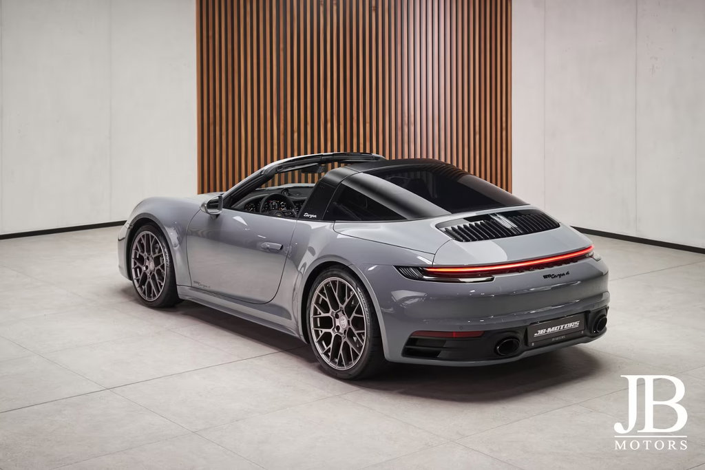 Porsche 992 Targa 4