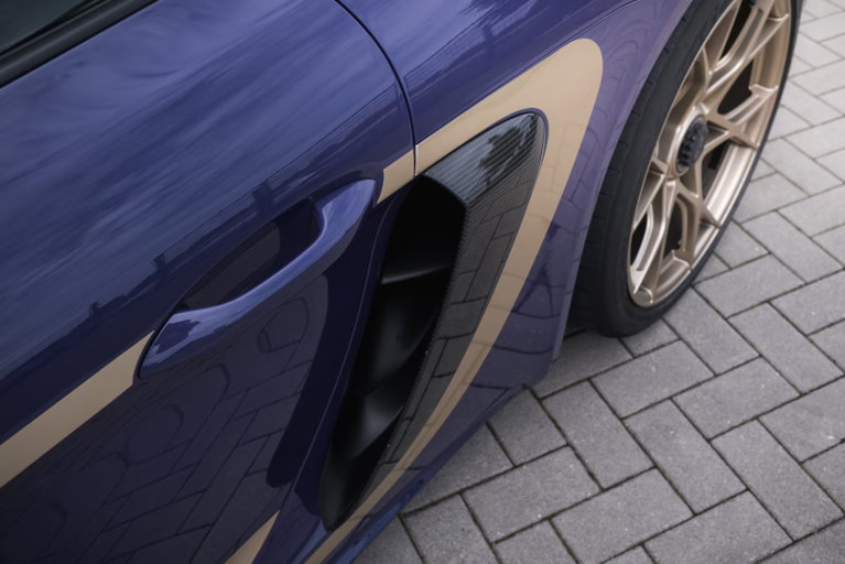 Porsche 718 Cayman GT4 RS