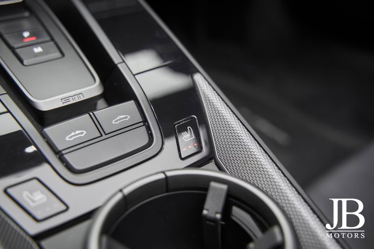 Porsche 992 Targa 4