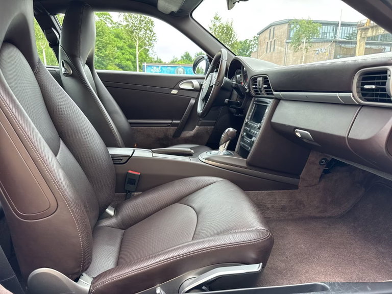 Porsche 997.2 Carrera 4