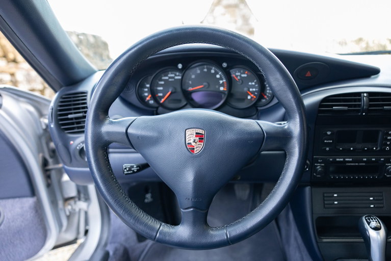 Porsche 996.2 Carrera