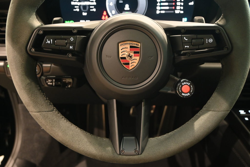 Porsche 992.2 Carrera GTS