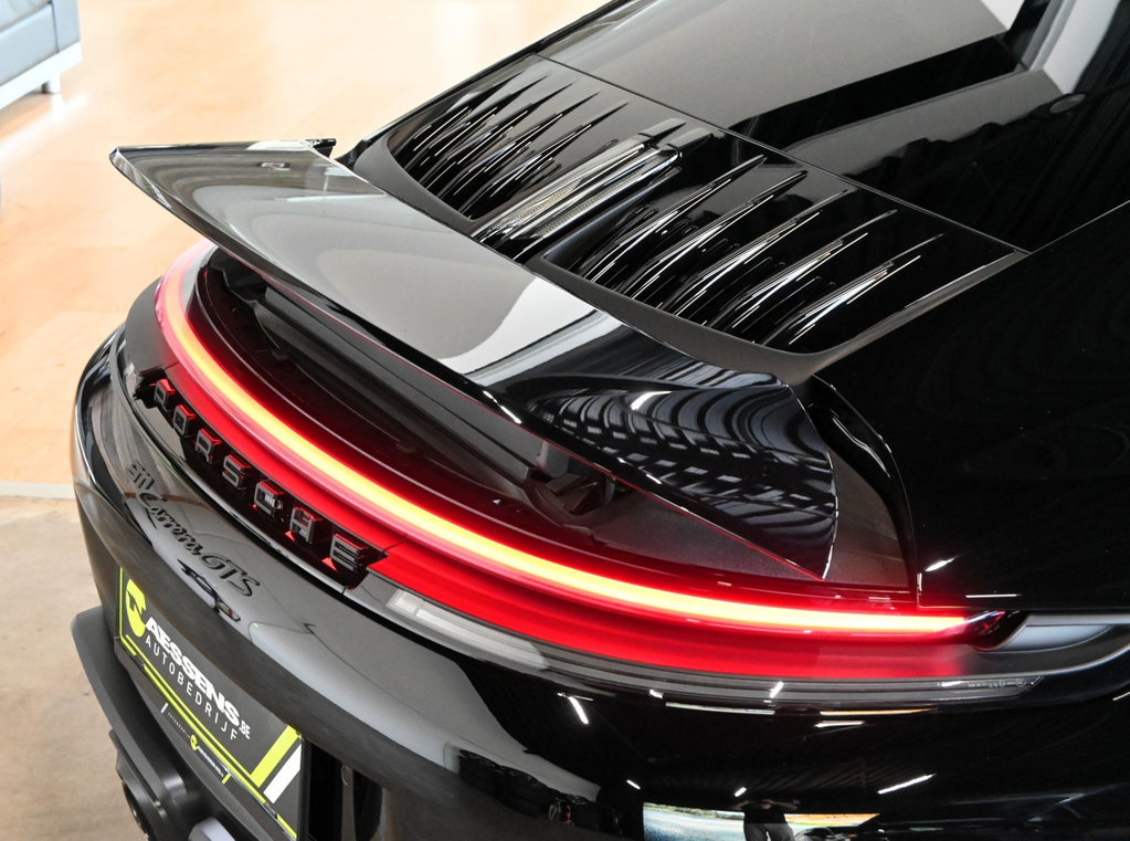Porsche 992.2 Carrera GTS