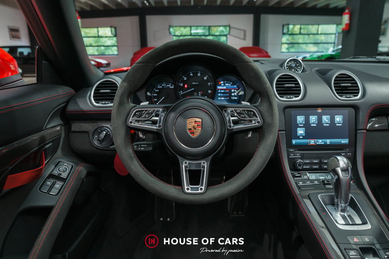 Porsche 718 Spyder
