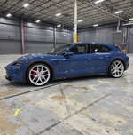 Porsche Taycan 4S Cross Turismo