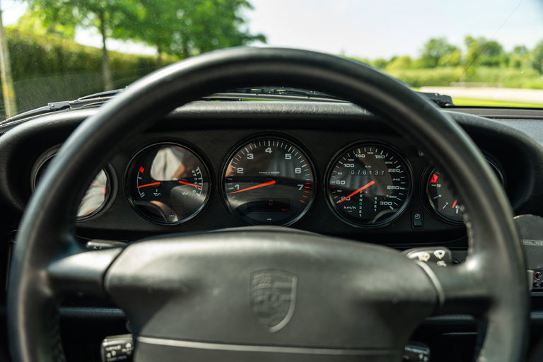 Porsche 993 Carrera