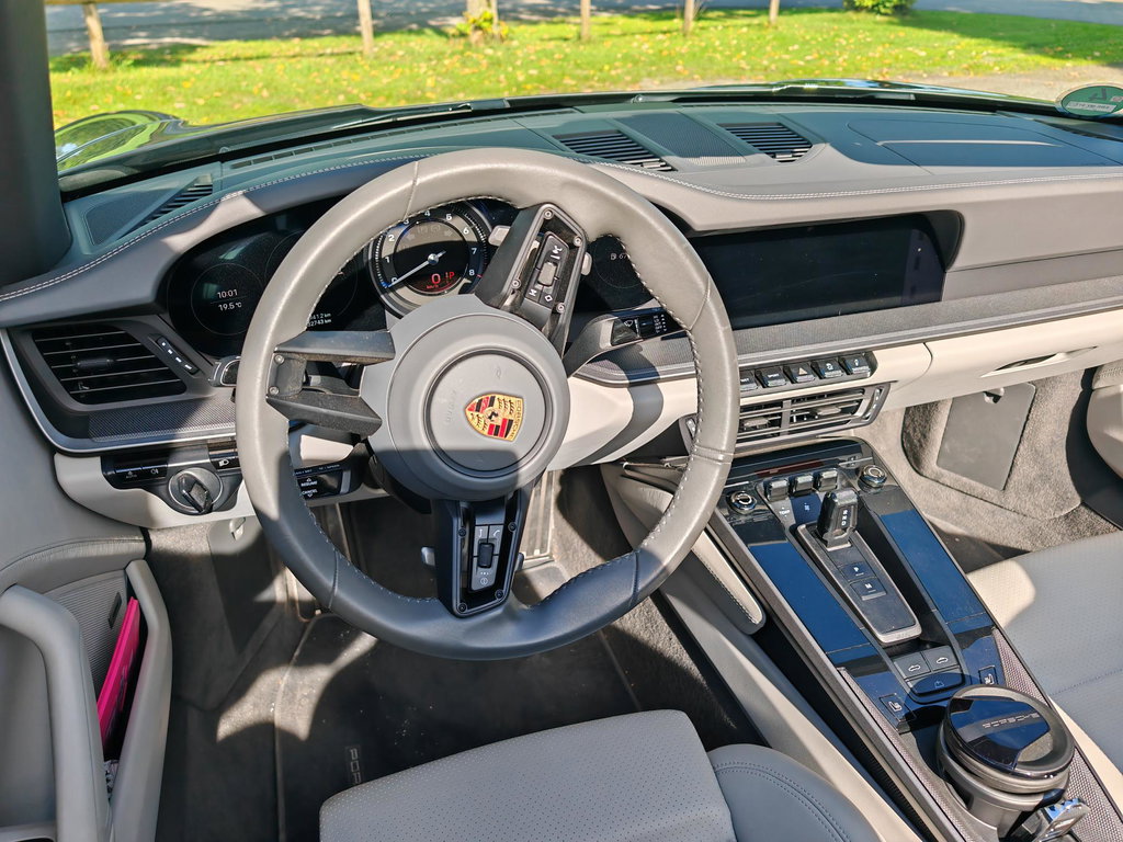 Porsche 992 Carrera 4S