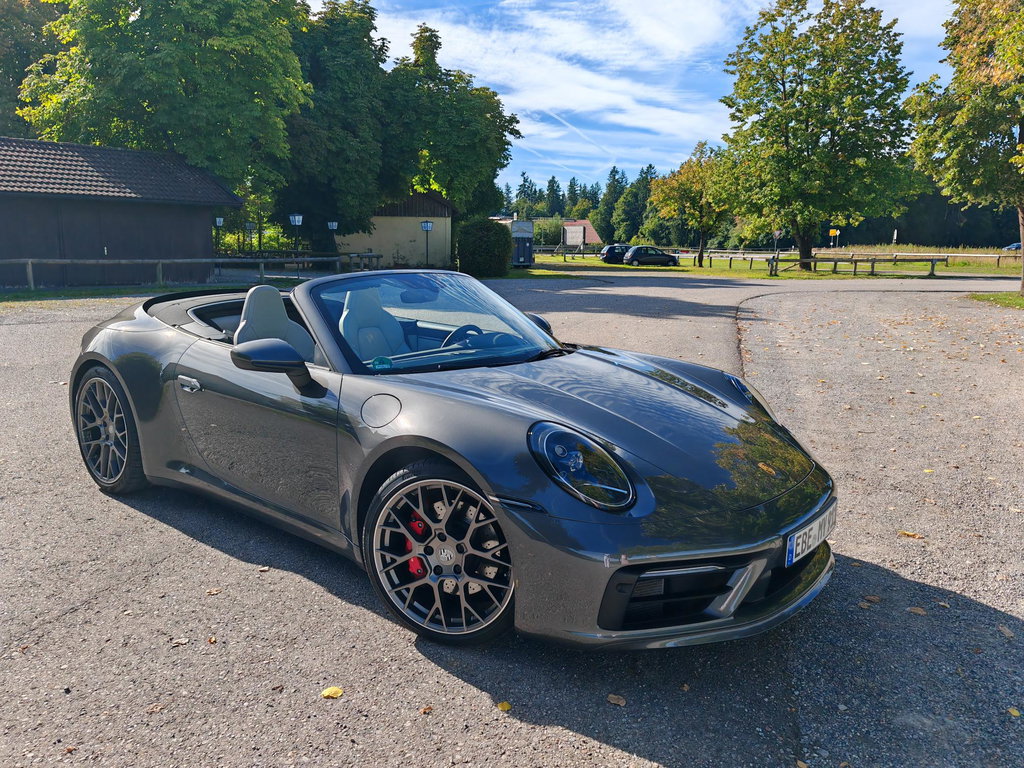 Porsche 992 Carrera 4S
