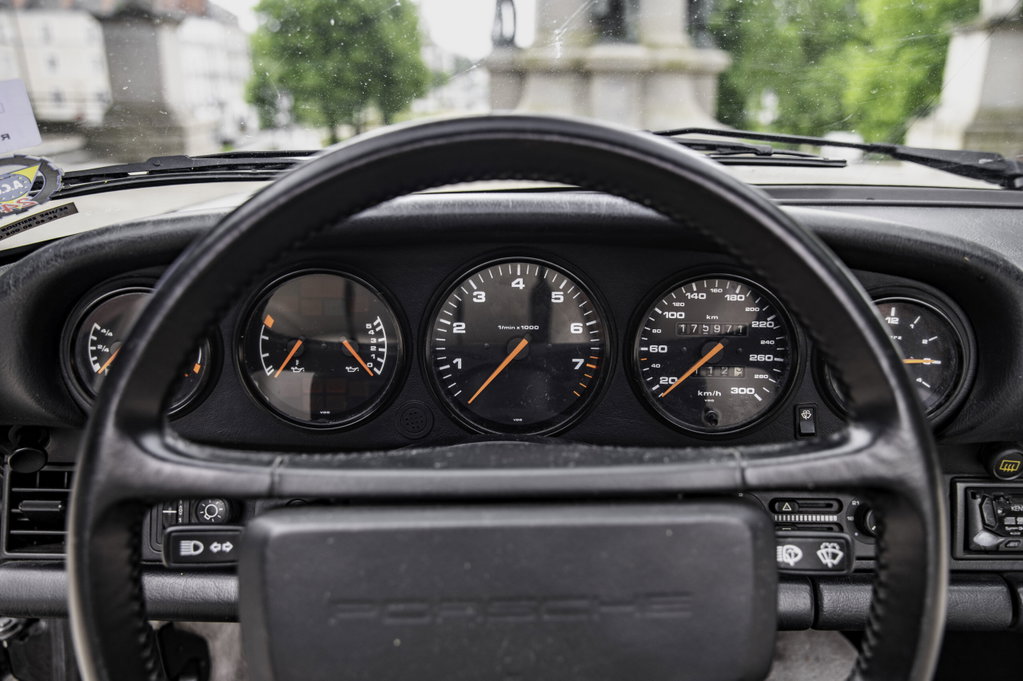 Porsche 964 Carrera 2