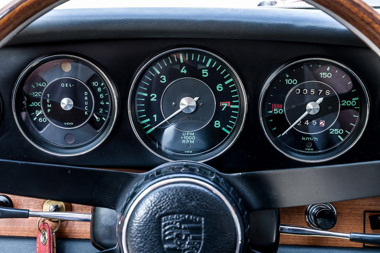 Porsche 901