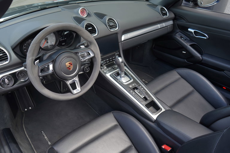 Porsche 718 Boxster S