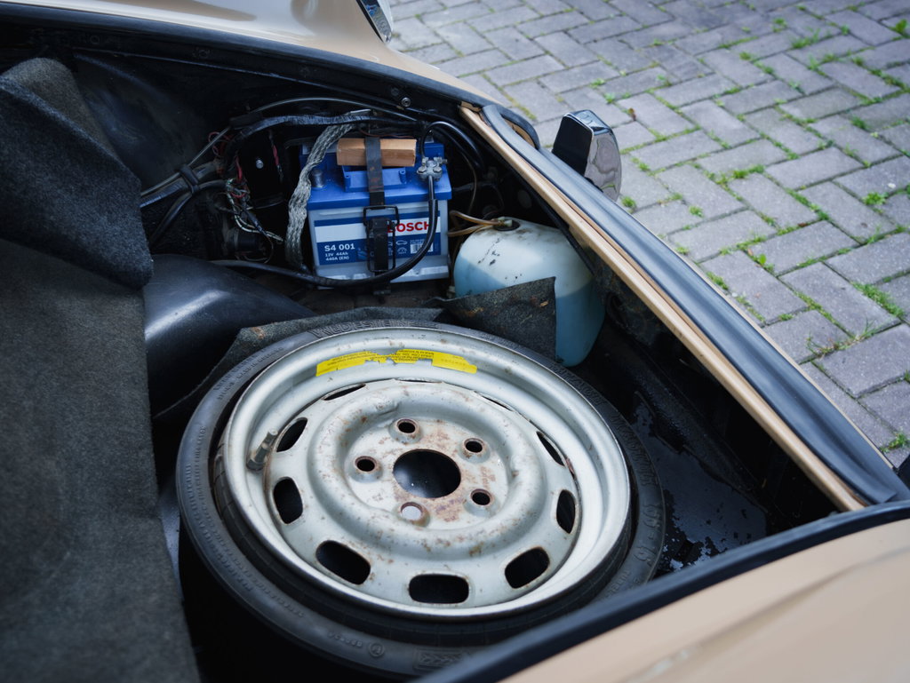 Porsche 912