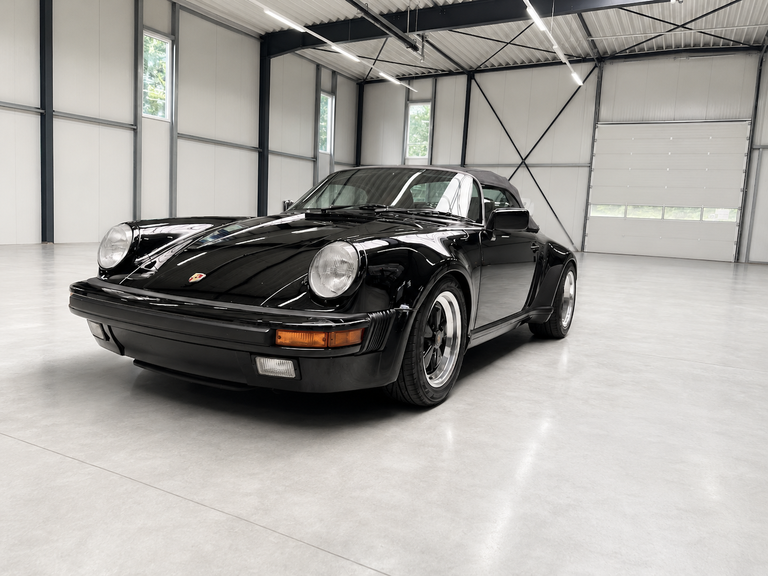 Porsche 911 Carrera 3.2 Speedster (US)