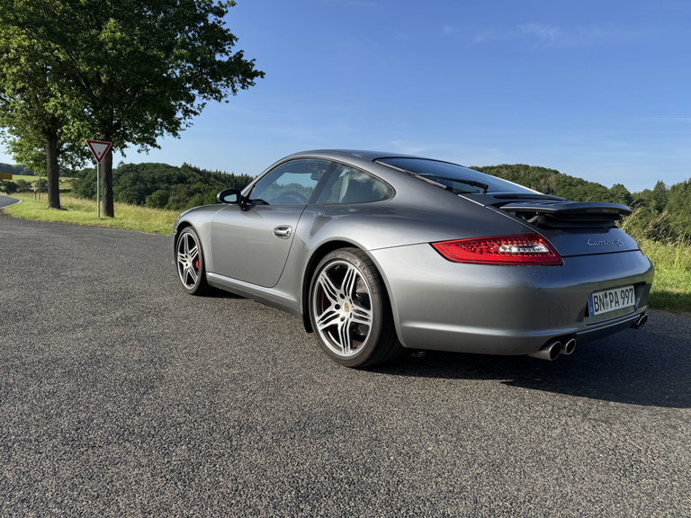 Porsche 997 Carrera 4S