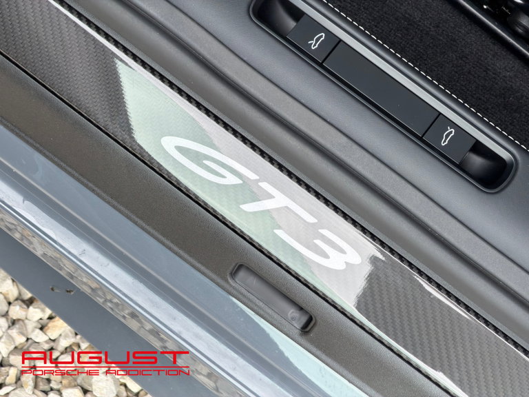 Porsche 992 GT3 Touring