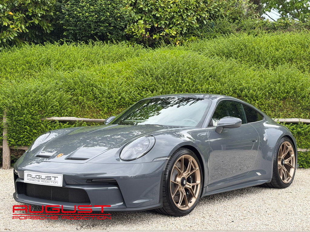 Porsche 992 GT3 Touring