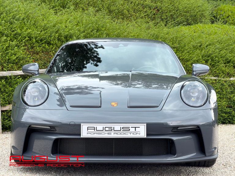 Porsche 992 GT3 Touring