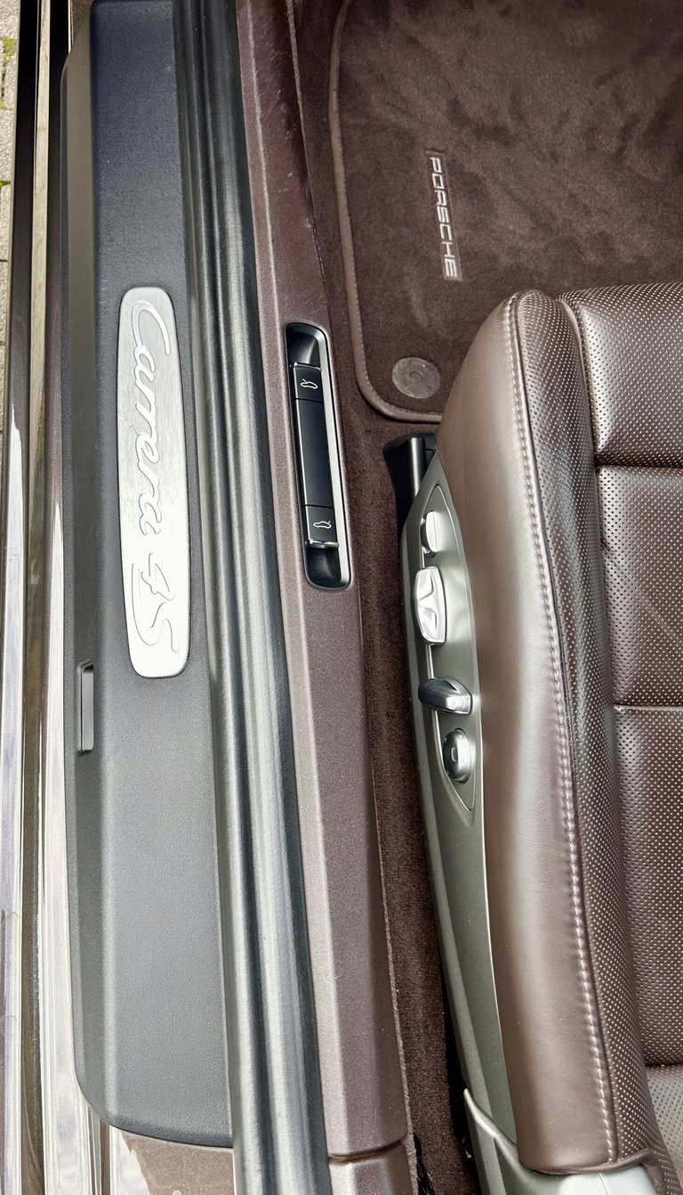 Porsche 991 Carrera 4S