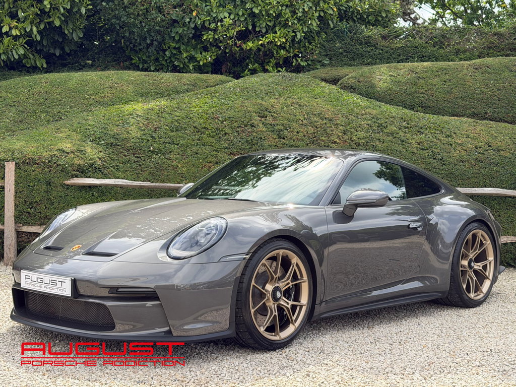 Porsche 992 GT3 Touring