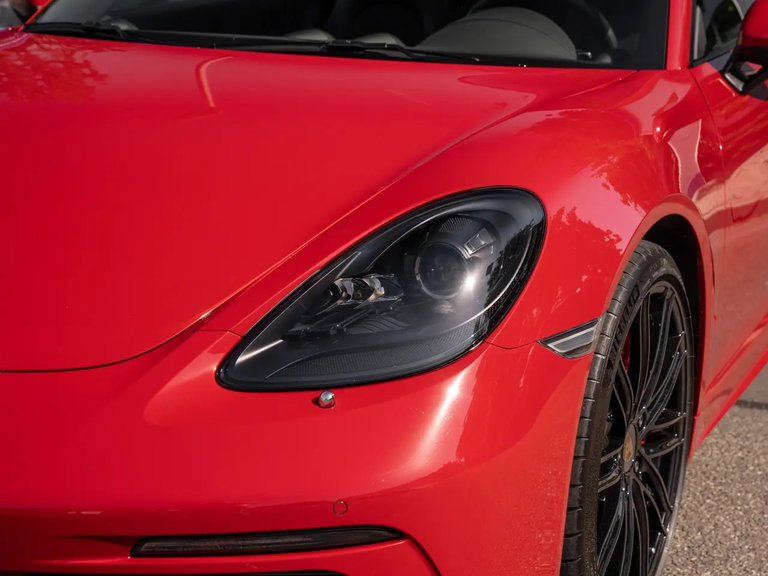 Porsche 718 Cayman S