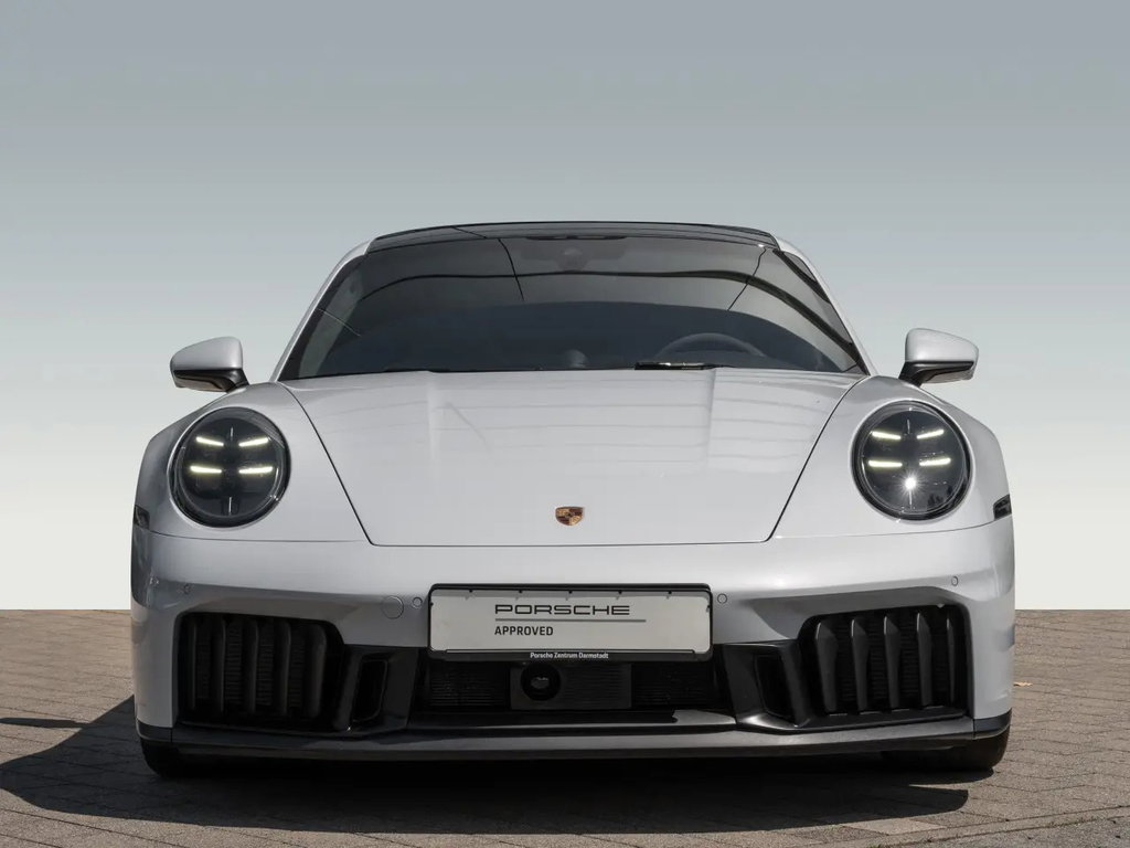 Porsche 992.2 Carrera GTS