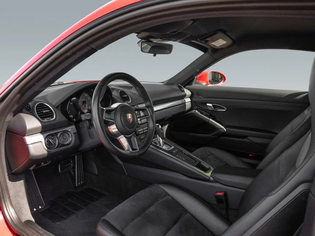 Porsche 718 Cayman S
