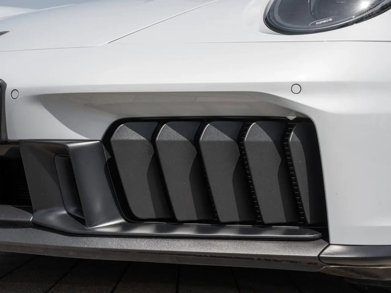 Porsche 992.2 Carrera GTS
