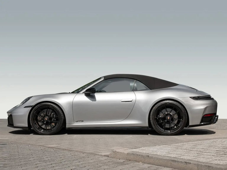Porsche 992.2 Carrera 4 GTS