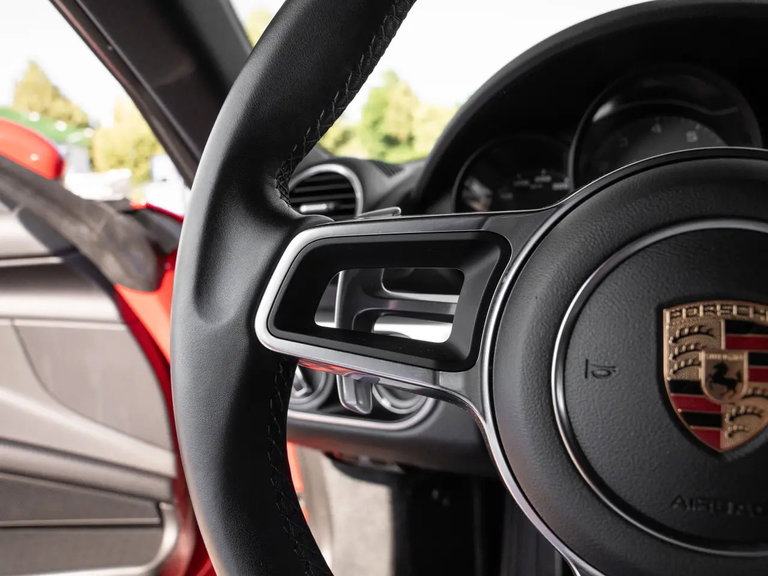Porsche 718 Cayman S