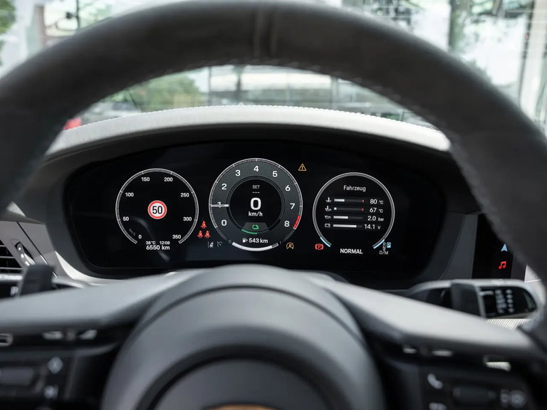Porsche 992.2 Carrera GTS