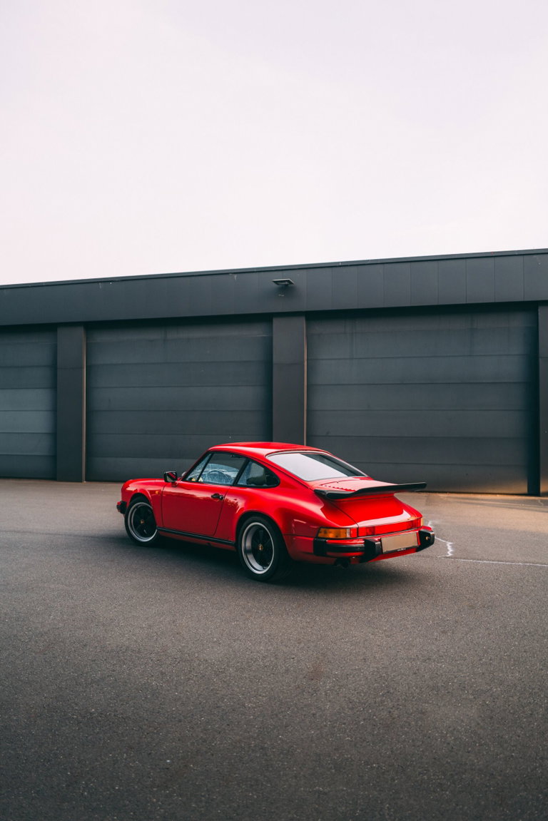 Porsche 911 Carrera 3.2