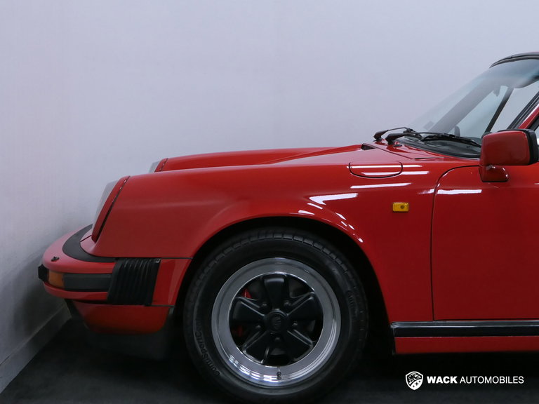 Porsche 911 Carrera 3.2