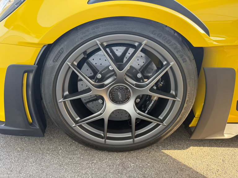 Porsche 992 GT3 RS