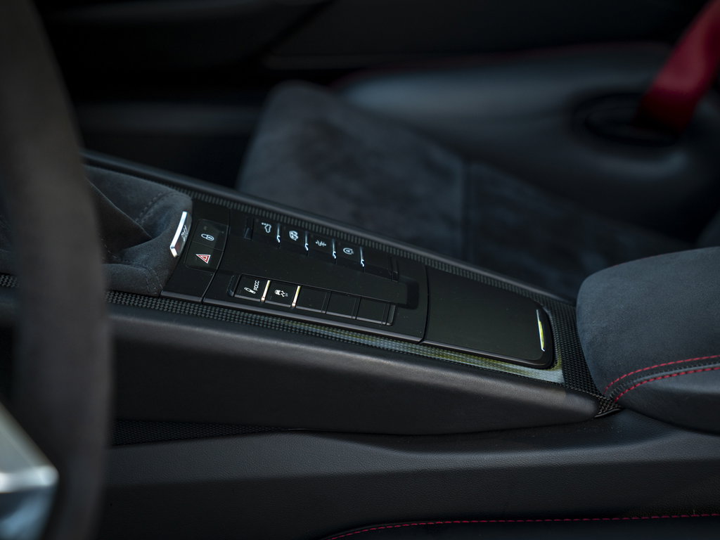 Porsche 991.2 Carrera GTS
