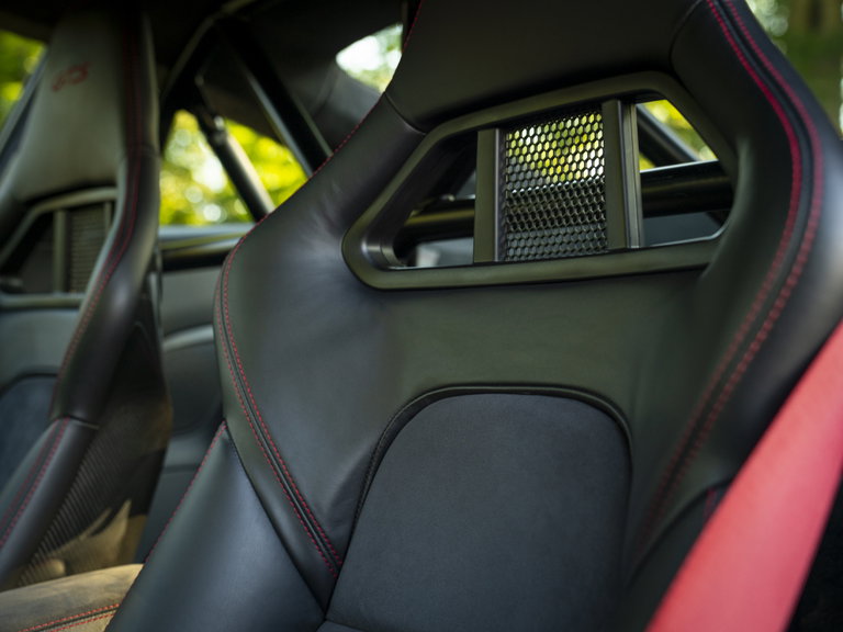 Porsche 991.2 Carrera GTS