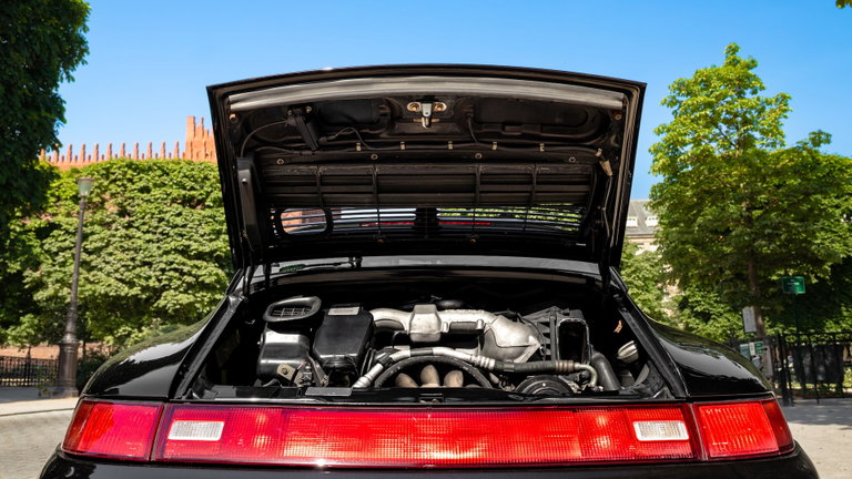 Porsche 993 Carrera 4S