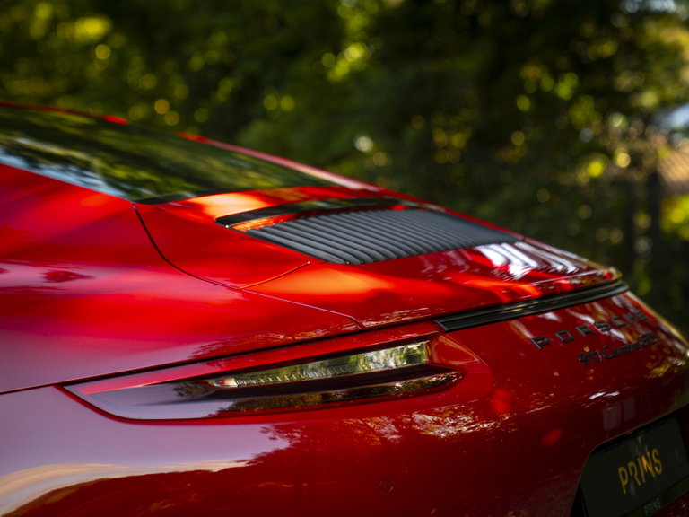Porsche 991.2 Carrera GTS