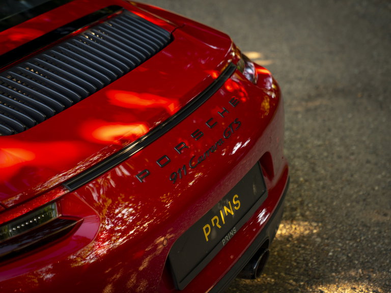 Porsche 991.2 Carrera GTS