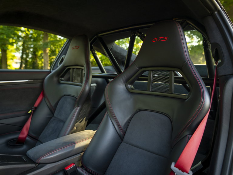 Porsche 991.2 Carrera GTS