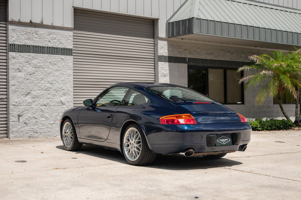 Porsche 996 Carrera