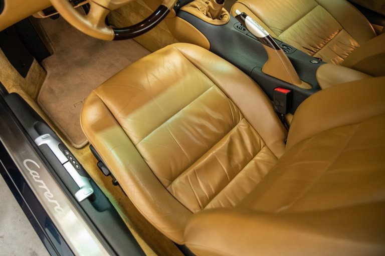 Porsche 996 Carrera