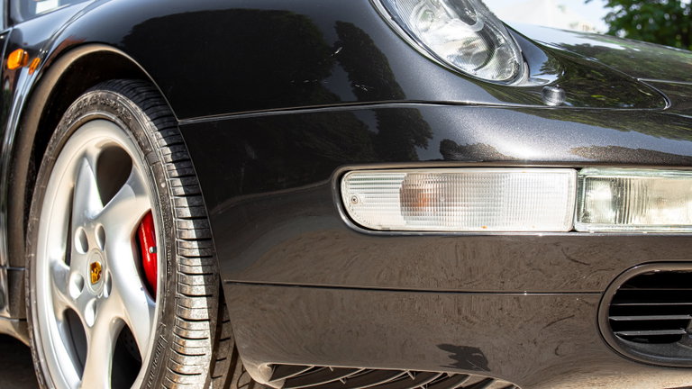 Porsche 993 Carrera 4S